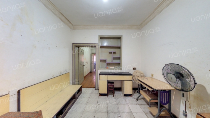 右营街社区二手房实景图