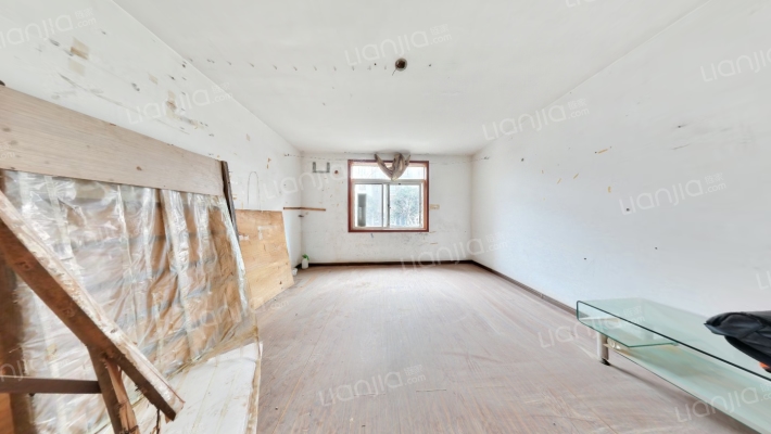 金佳医疗宿舍二手房实景图