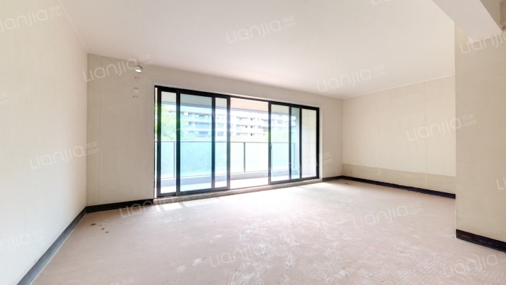 龙湖云瑶玉陛瑶林一组团二手房实景图