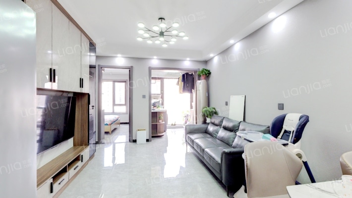 绿都紫荆华庭朗园二手房实景图