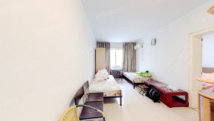 纬四路1号院二手房实景图