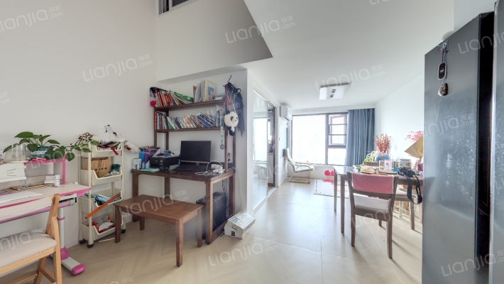 远洋国际中心二手房实景图