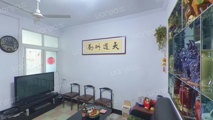 矿山机械厂二手房实景图