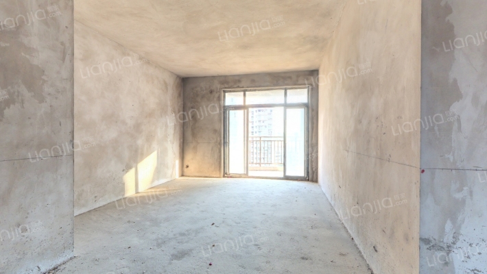 中央美苑二手房实景图