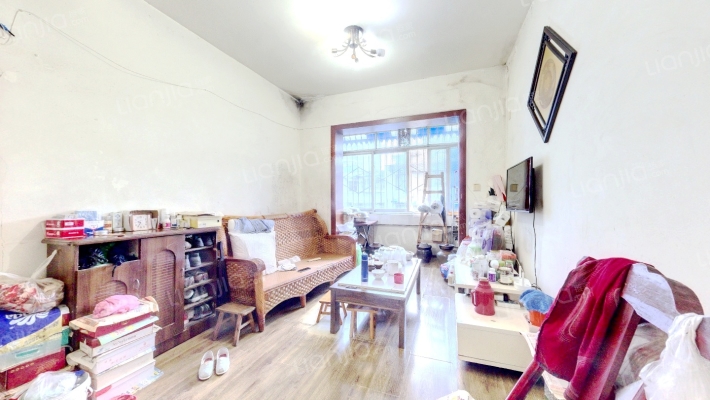 较场坝中街60号二手房实景图