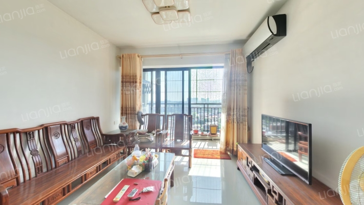 怡翠晋盛花园二手房实景图