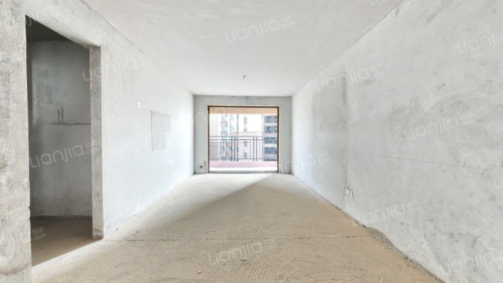 魏都悦龙台二手房实景图