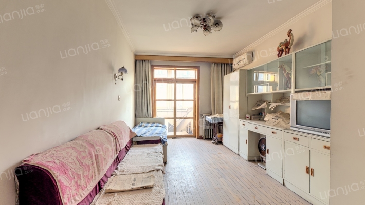 范阳路矿山局家属院南北通透两居-卧室B