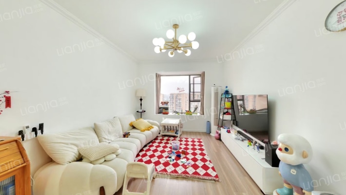 新桥逸景B区二手房实景图