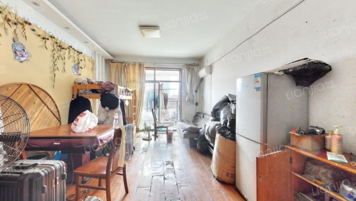恒达丽都国际二手房实景图