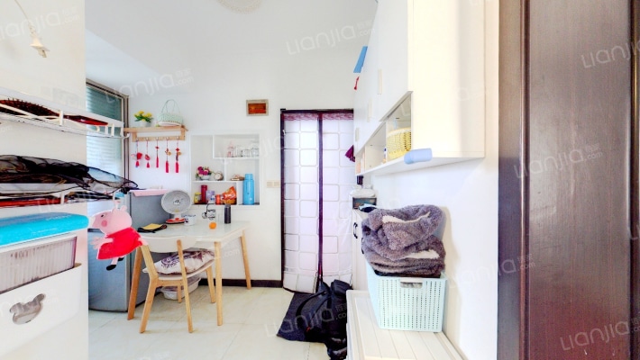 卫山头小区二手房实景图