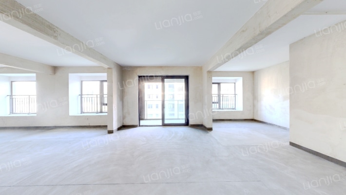 融创雍荣园二手房实景图