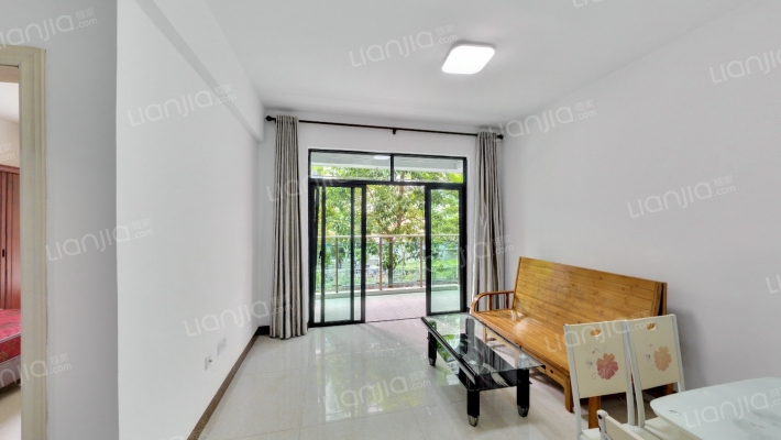 嘉福夏日海湾二手房实景图