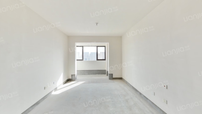 中建大学里二手房实景图