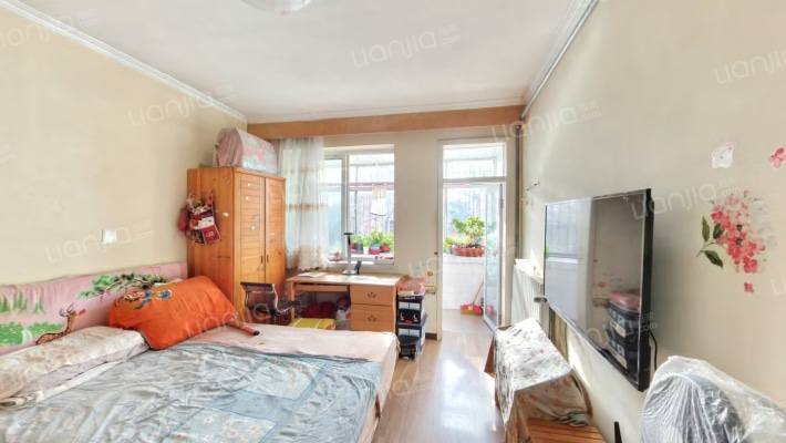 暖瓶厂宿舍二手房实景图