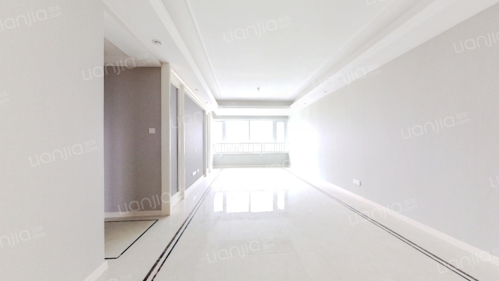 保利湖心岛丽湖苑二手房实景图