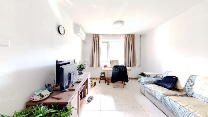 金玫瑰公寓二手房实景图