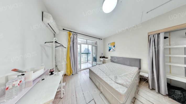 七彩星城二手房实景图