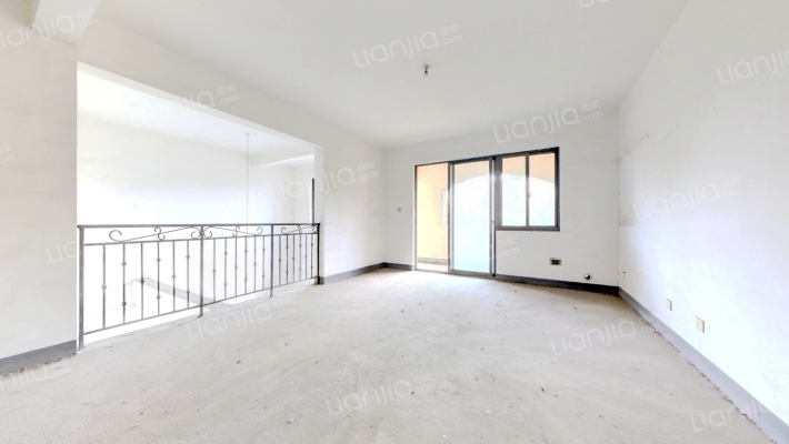 钱江凤凰城二手房实景图