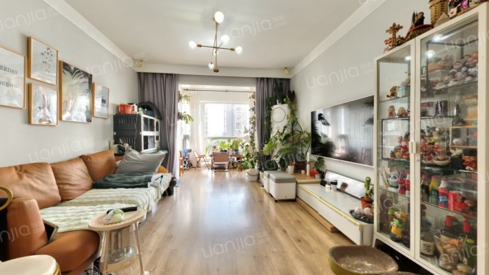 上东锦城B区二手房实景图