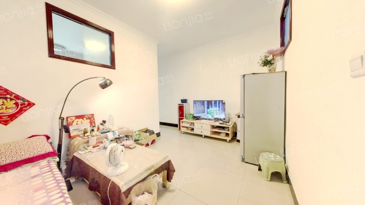 中联花园二手房实景图