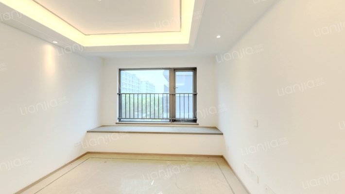 融创城二手房实景图