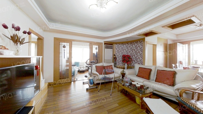 武汉晚报宿舍二手房实景图