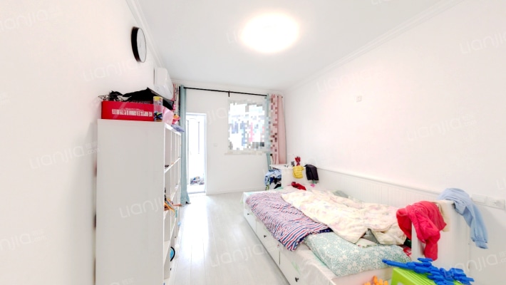 逸常里二手房实景图