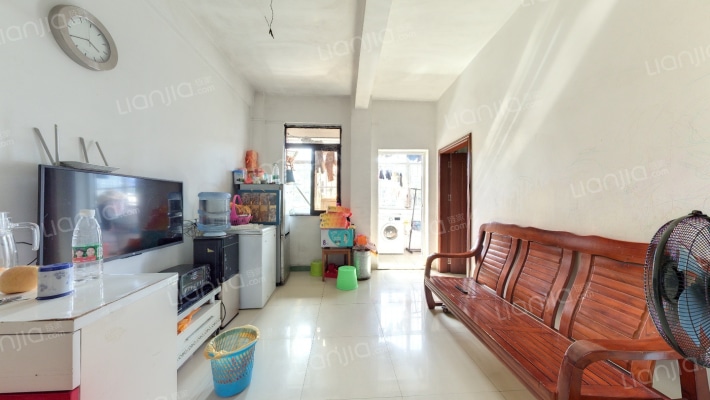 沙和路二手房实景图