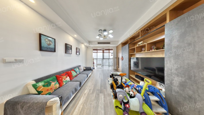 聚金万佳苑二手房实景图