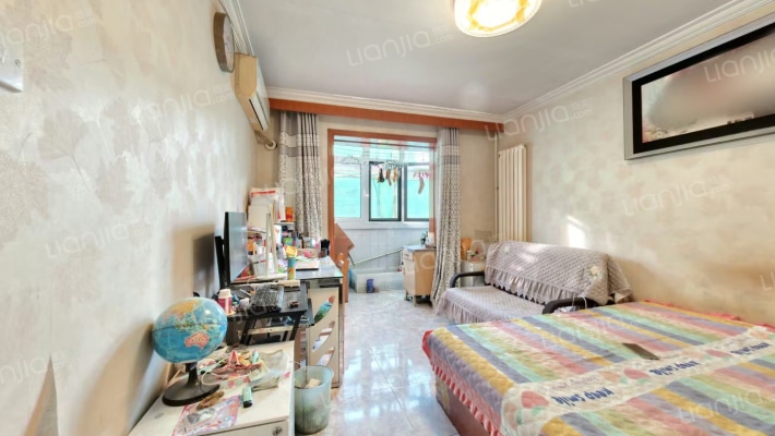 华龙小区二手房实景图