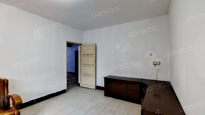 自治州粮食局宿舍二手房实景图