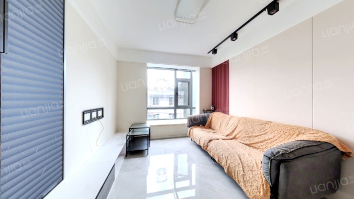 云南民族学院分部二手房实景图