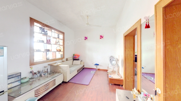 福铁小区二手房实景图