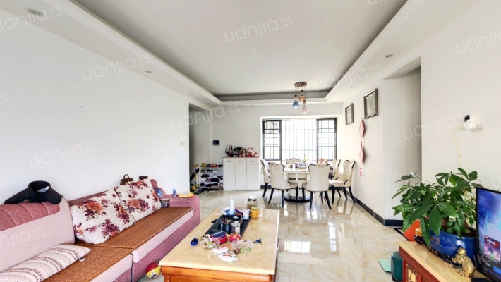 富力现代广场二手房实景图