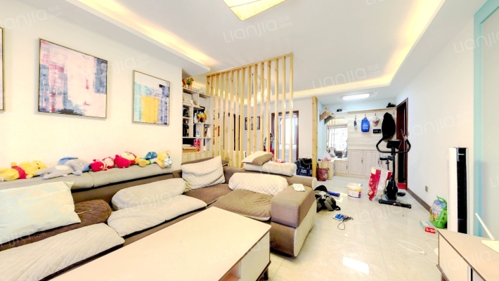 滨河果岭二手房实景图