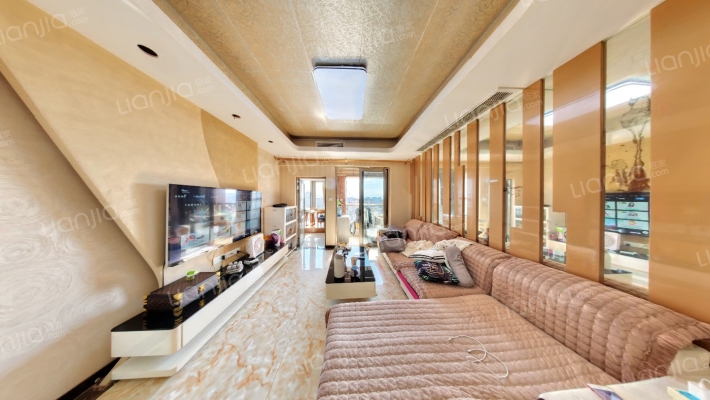 融信大卫城B区二手房实景图