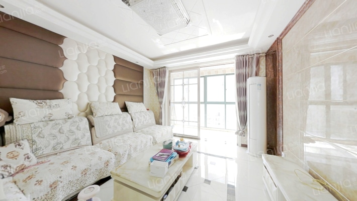 东方豪城二手房实景图