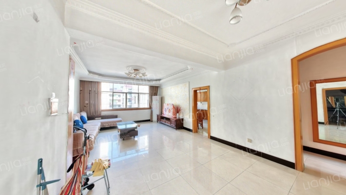 双达小区二手房实景图