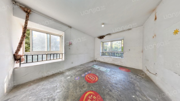 兴城佳域二手房实景图