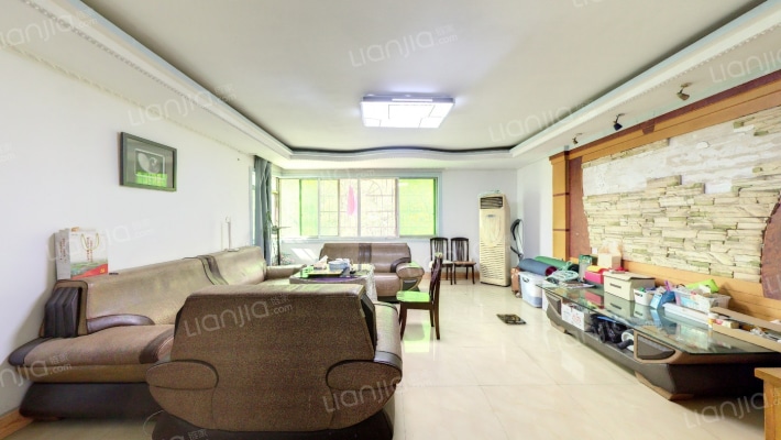 翡翠新村二手房实景图