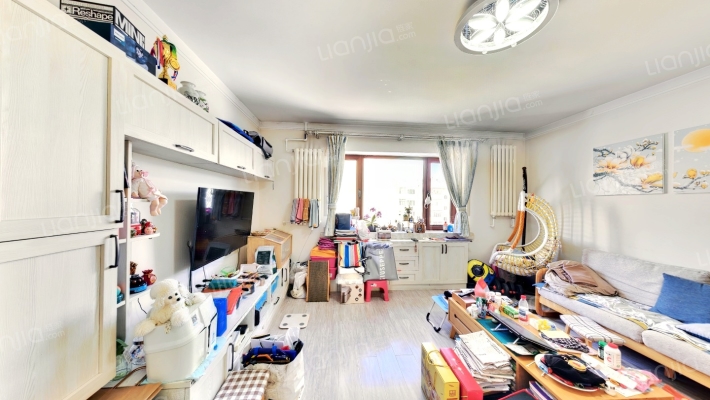 民航小区二手房实景图