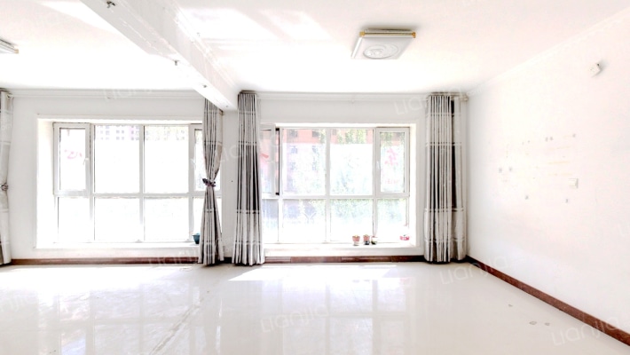 宇泰嘉园二手房实景图