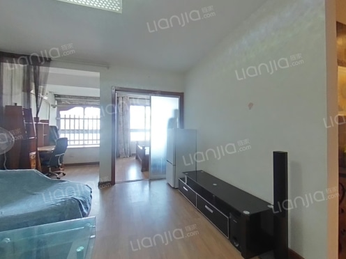 整租·卓亭广场 1室1厅 东/南