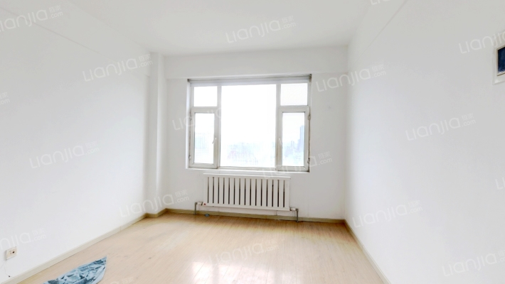 银都大厦二手房实景图