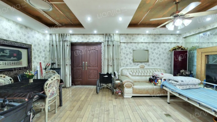 恒达盘龙湾竹苑二手房实景图