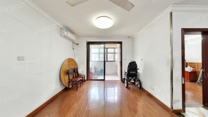 锦乐馨苑西苑二手房实景图