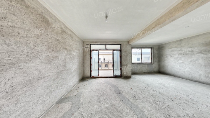 田园牧歌水韵居二手房实景图