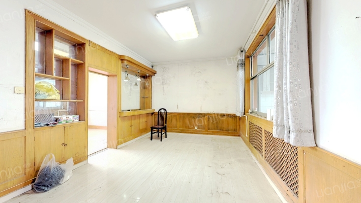 外经委宿舍二手房实景图