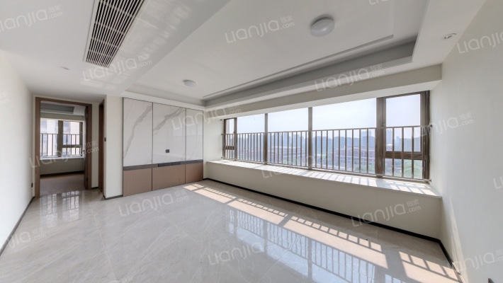 东樾名庭二手房实景图